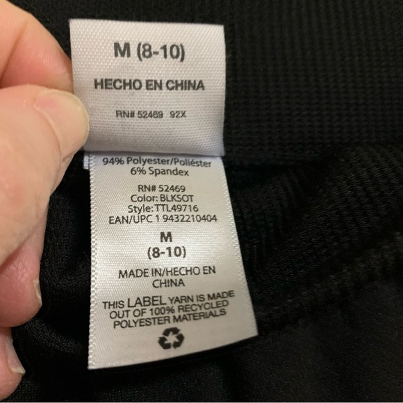 Time and Tru Stretchy Pull-on High Waisted Black Leggings. Size Medium (8-10). - Picture 4 of 7